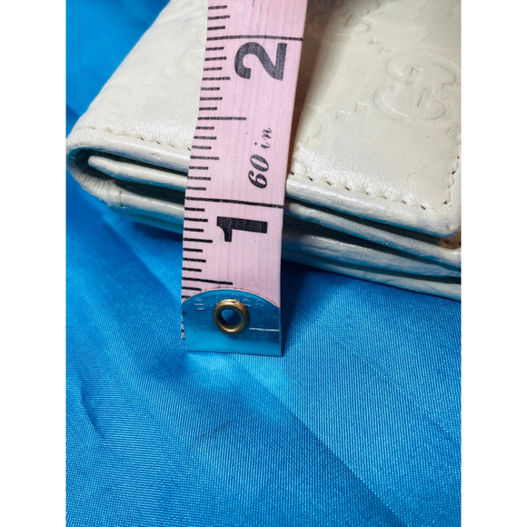 Gucci Vanilla Cream Leather Heart Logo Bi-Fold Wallet - Picture 15 of 15